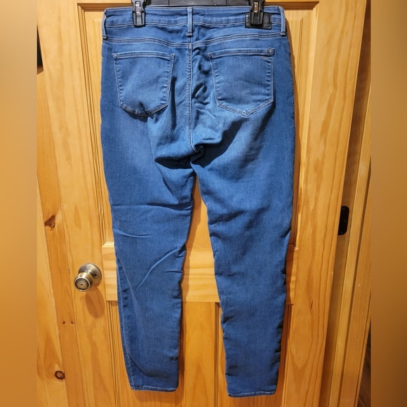 MAVI Emma Slim Boyfriend Women’s Jeans size 32 W 31 L used in good condition - Picture 2 of 11